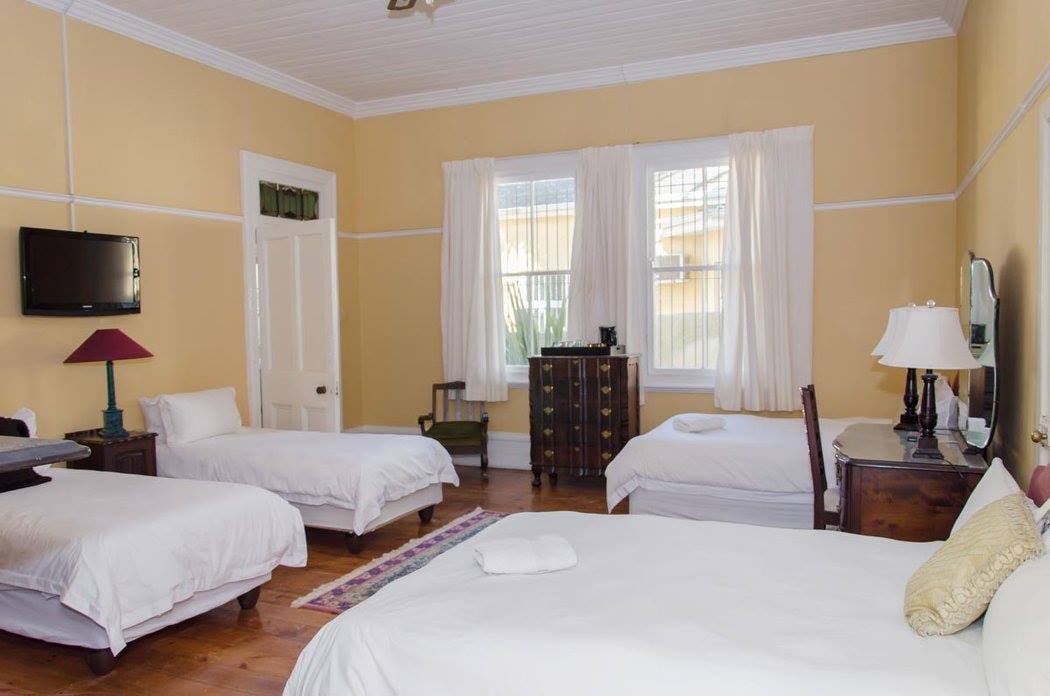 Spacious family room